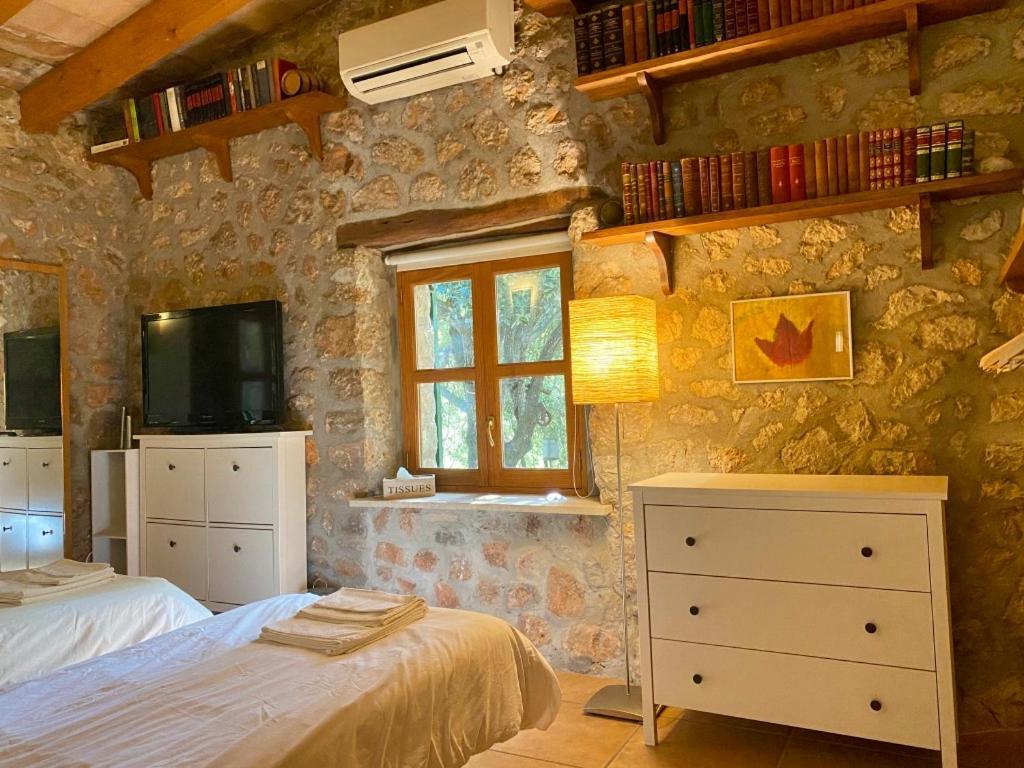 Fabulous Rustic Villa Set On Mountain With Unique Views Valldemossa  Exterior photo